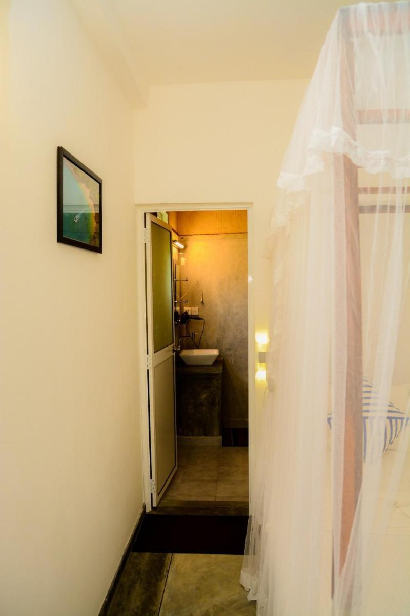 Coconut Style Restaurant & Milinda Guest Hotel Unawatuna Ngoại thất bức ảnh