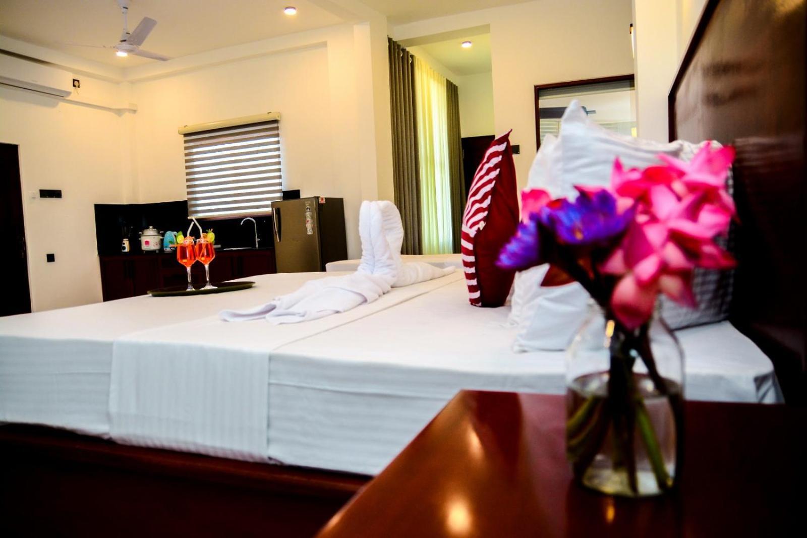 Coconut Style Restaurant & Milinda Guest Hotel Unawatuna Ngoại thất bức ảnh